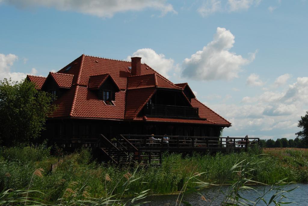 Dwor Labedzie W Kiermusach Kiermusy Exterior foto