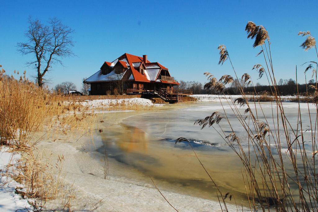 Dwor Labedzie W Kiermusach Kiermusy Exterior foto